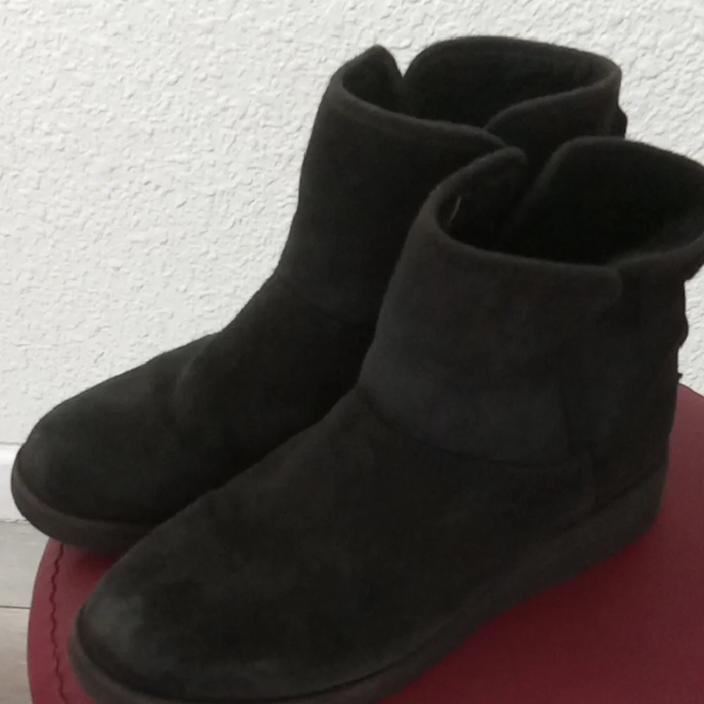 UGG Women's Dark Boots